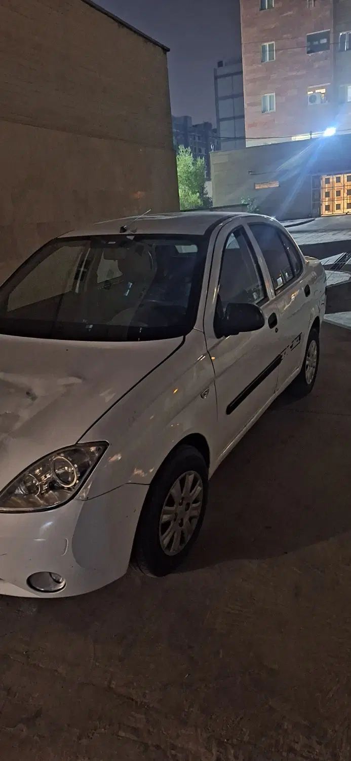 تیبا صندوق دار SX - 1396