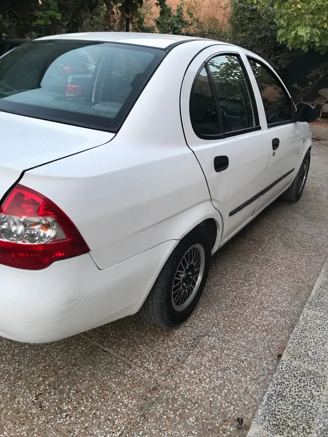 تیبا صندوق دار SX - 1395