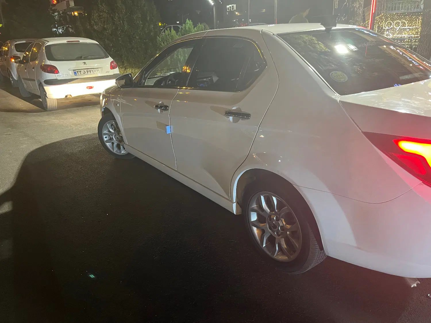 دنا پلاس توربو اتوماتیک - 1400