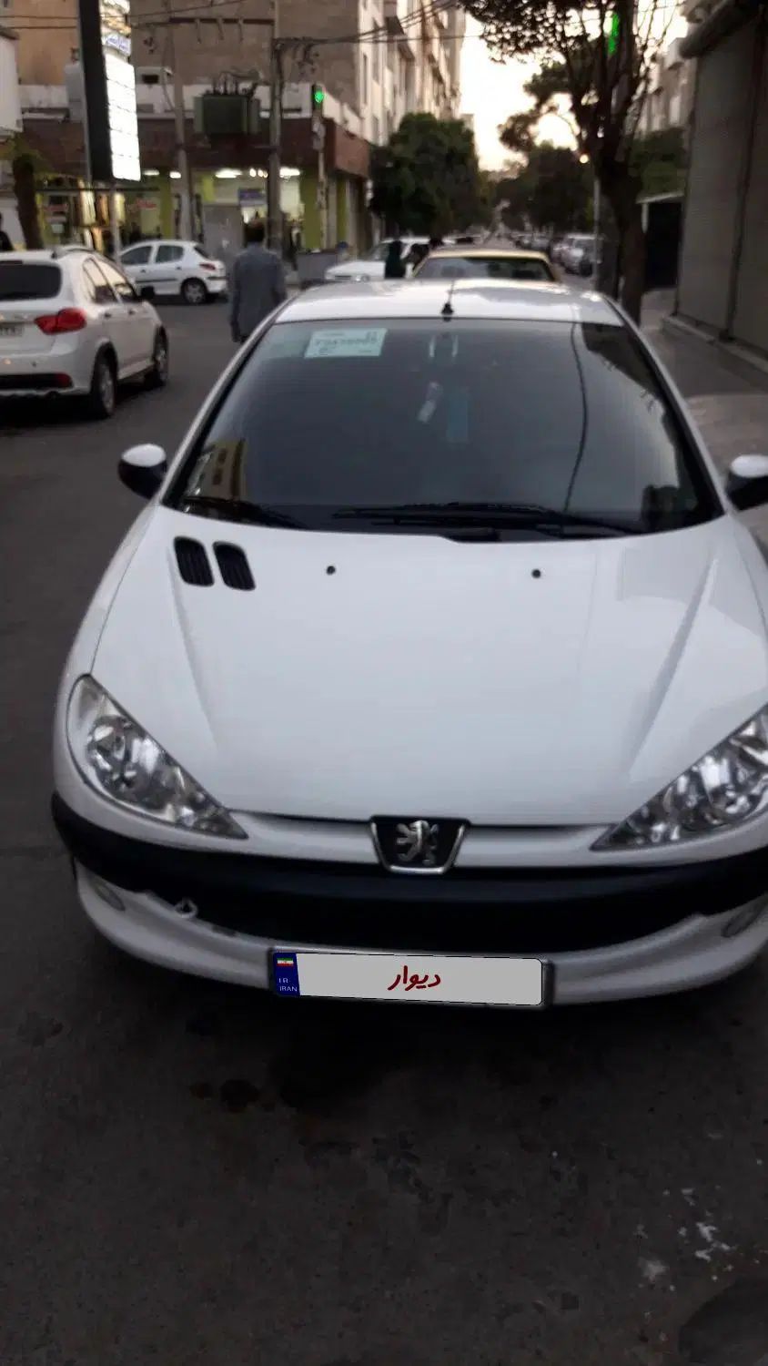 پژو ۲۰۶ صندوق دار v8 - 1398