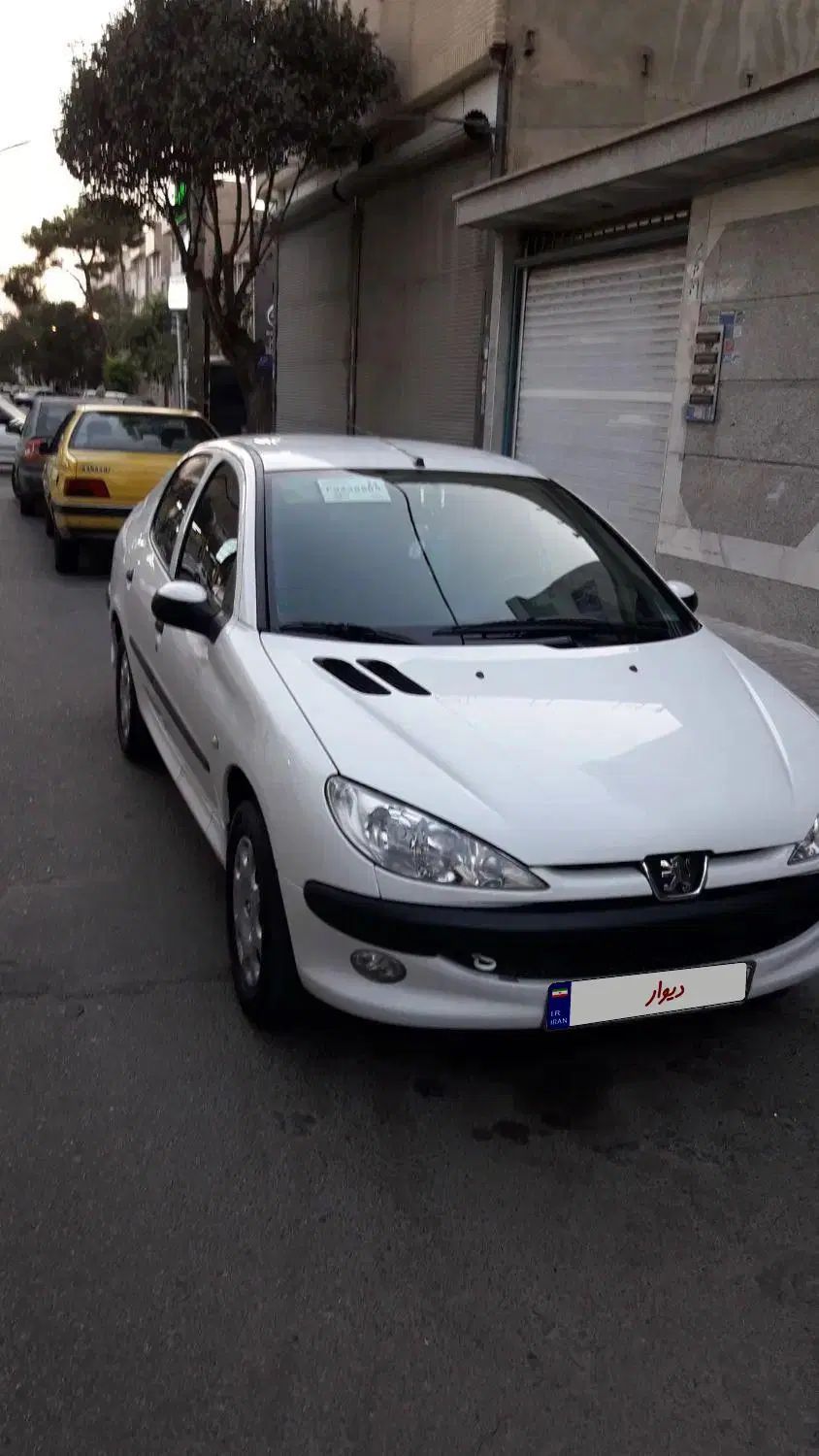 پژو ۲۰۶ صندوق دار v8 - 1398