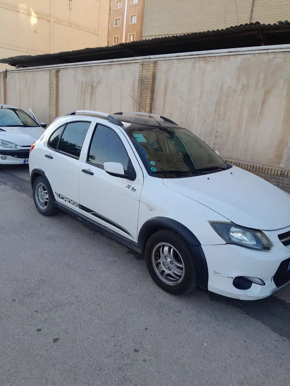 کوییک R دنده‌ای - 1399
