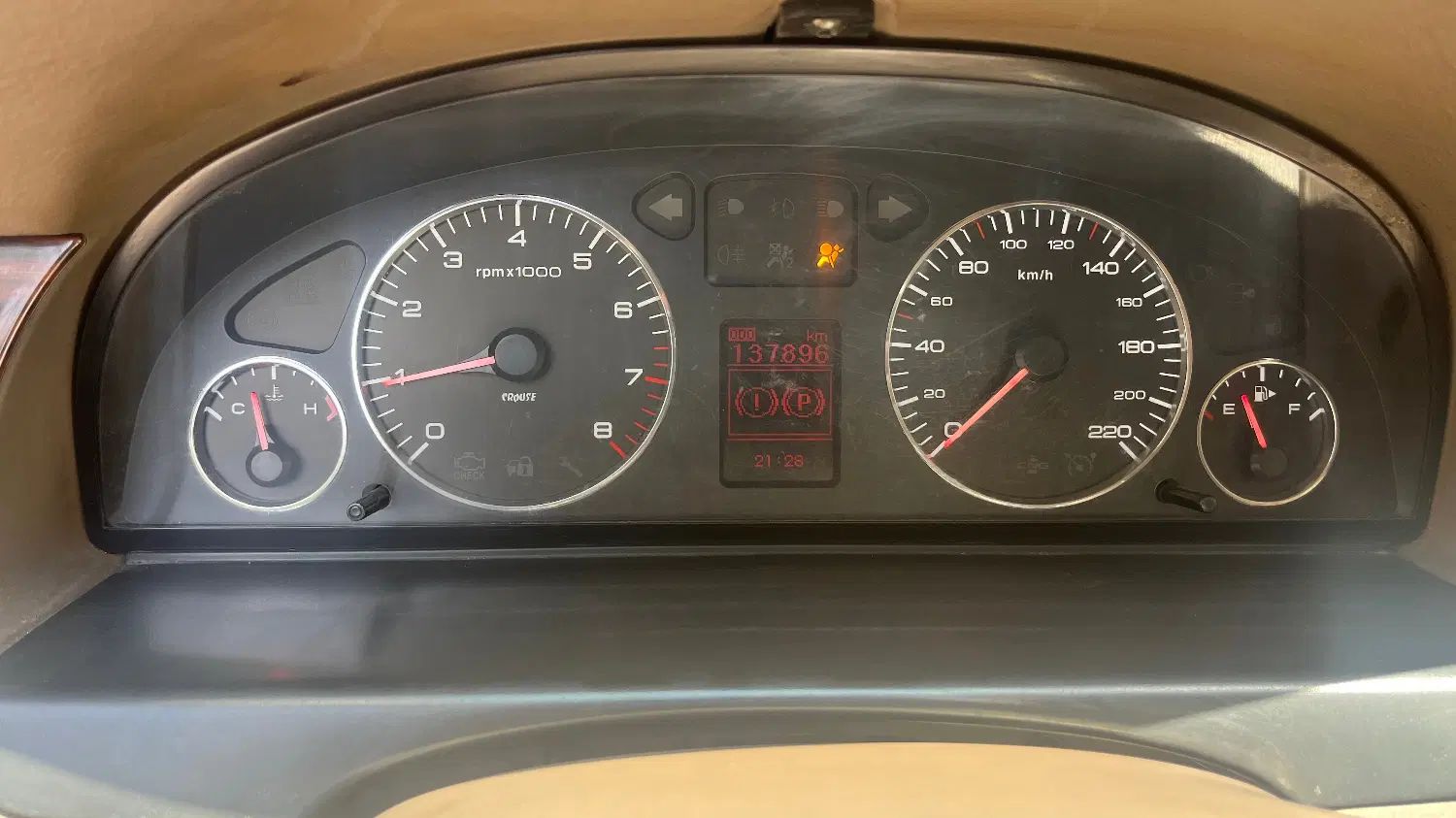سمند LX XU7 - 1395