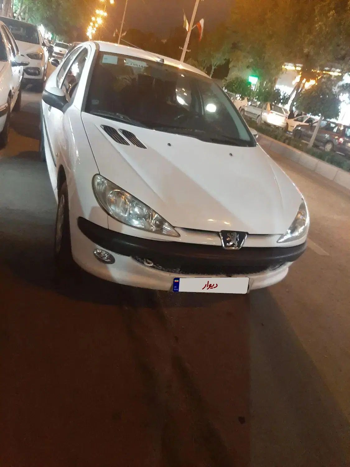پژو ۲۰۶ صندوق دار v8 - 1398
