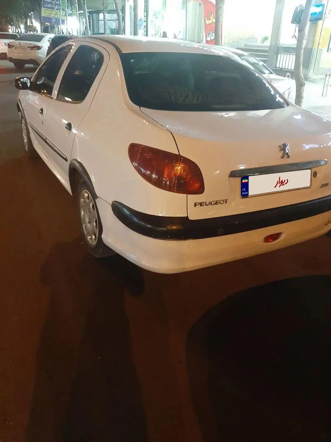 پژو ۲۰۶ صندوق دار v8 - 1398