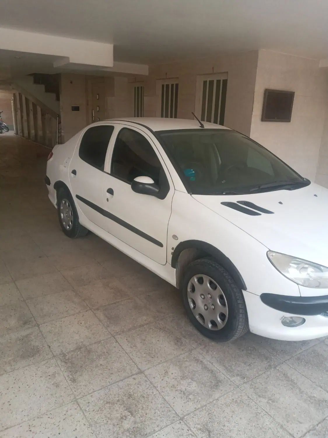 پژو ۲۰۶ صندوق دار v20 - 1390