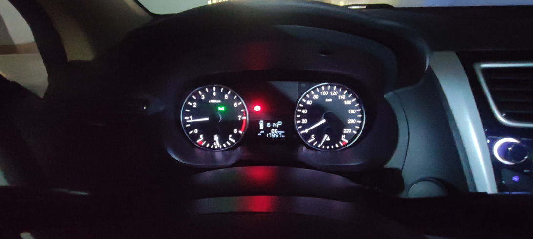 جک J4 اتوماتیک آپشنال - 1402