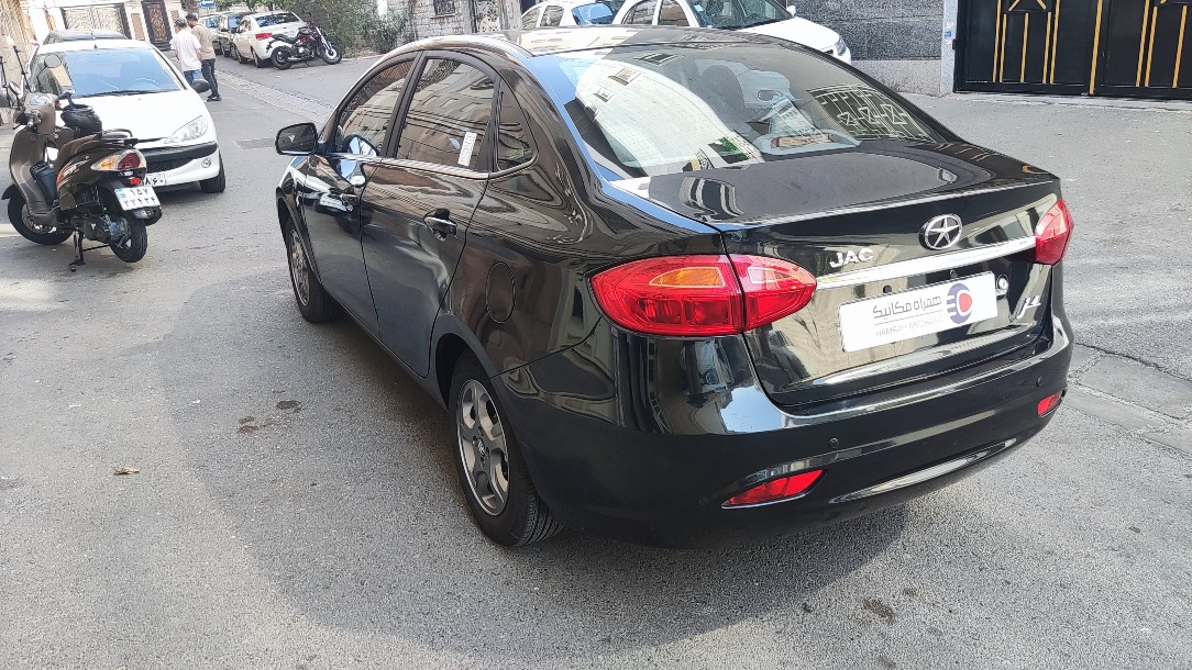 جک J4 اتوماتیک ساده - 1401