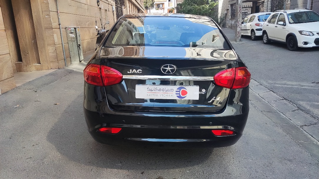 جک J4 اتوماتیک ساده - 1401