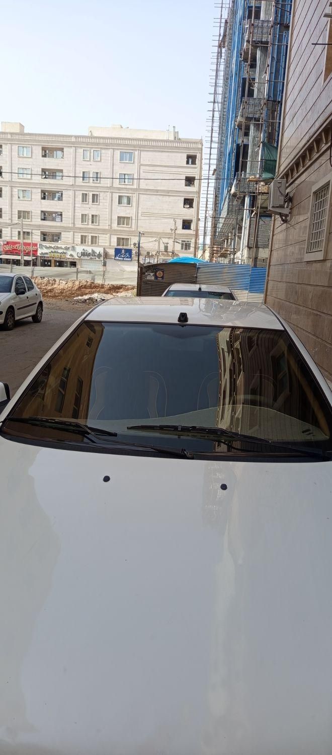 سمند LX XU7 - 1396