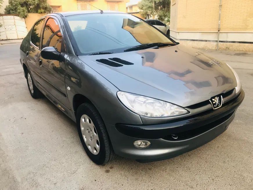 پژو ۲۰۶ صندوق دار v8 - 1392