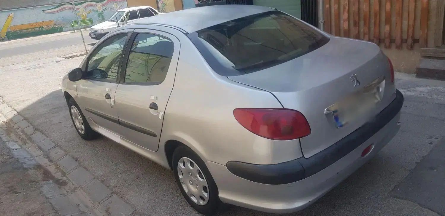 پژو ۲۰۶ صندوق دار v8 - 1386