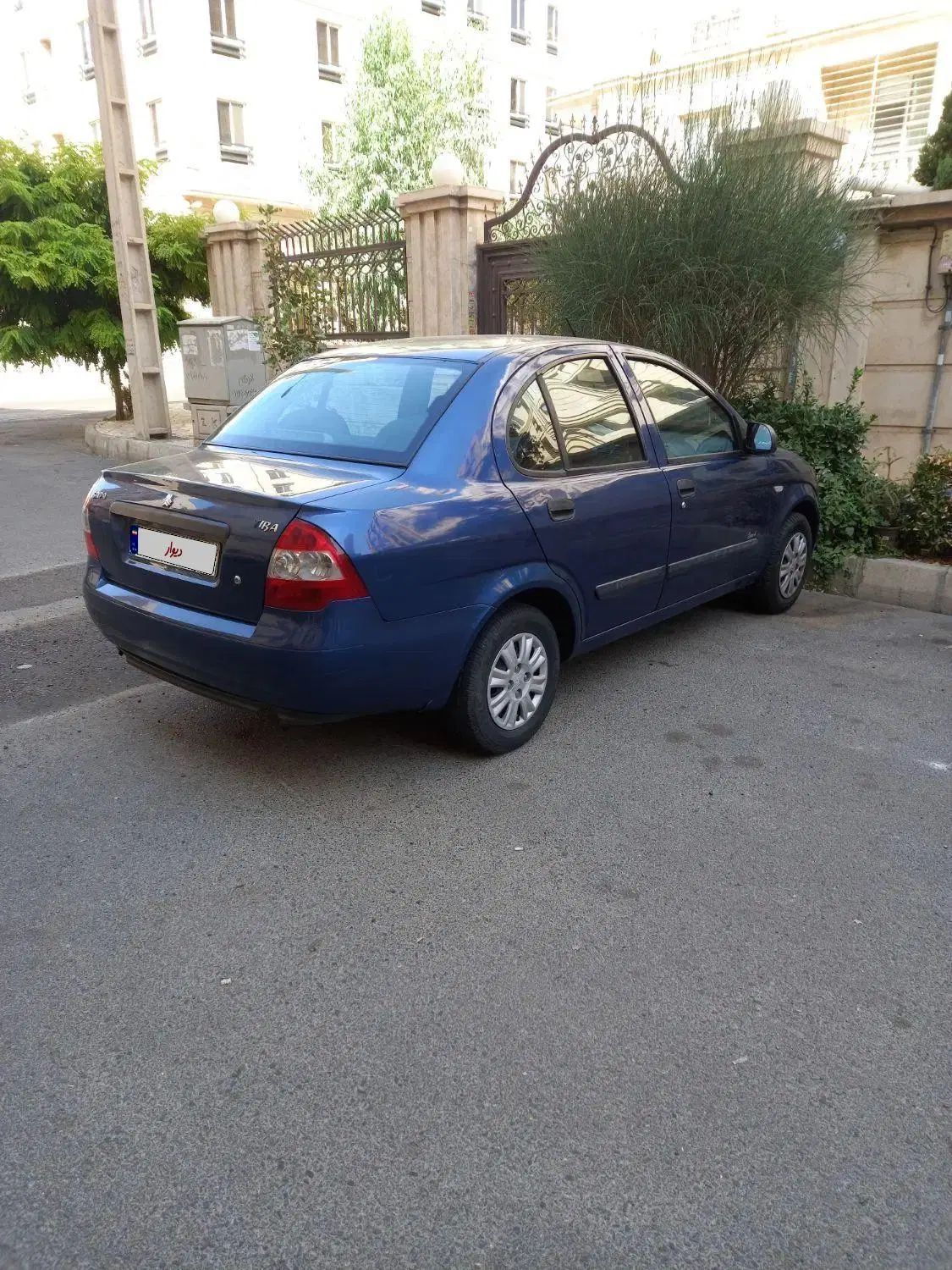 تیبا صندوق دار SX - 1393