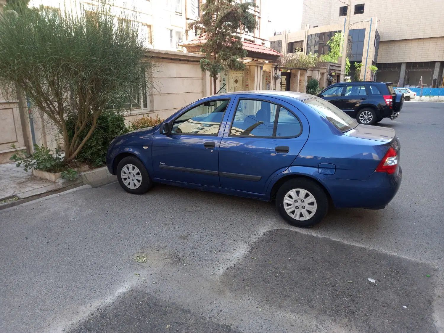 تیبا صندوق دار SX - 1393