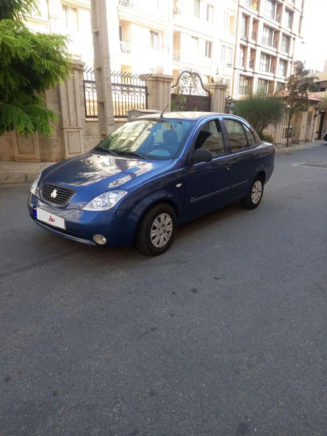 تیبا صندوق دار SX - 1393