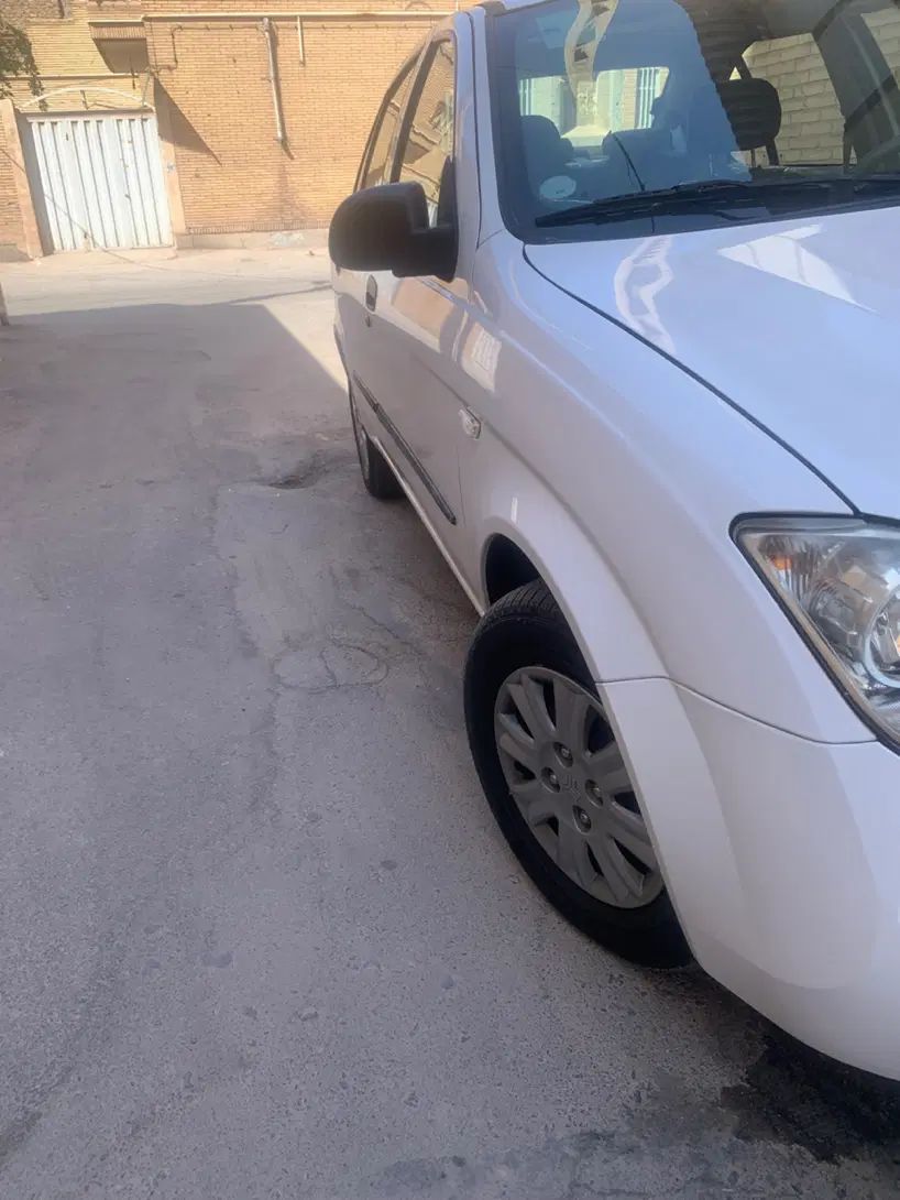 تیبا صندوق دار SX - 1401