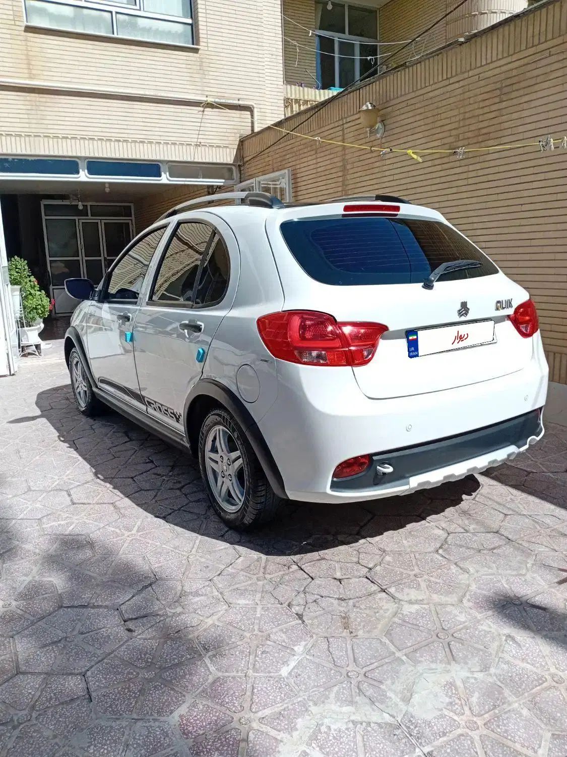 کوییک R دنده‌ای - 1400