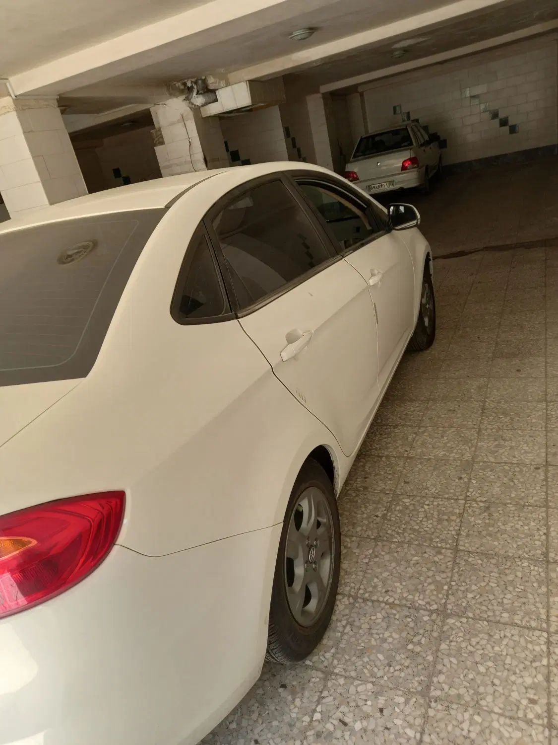 جک J4 اتوماتیک ساده - 1401