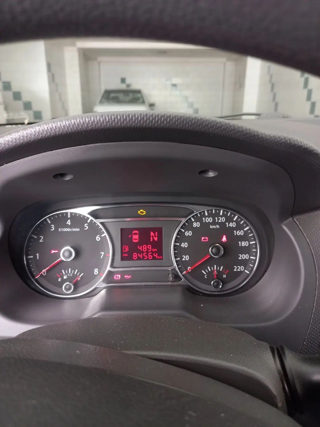 جک J4 اتوماتیک ساده - 1401