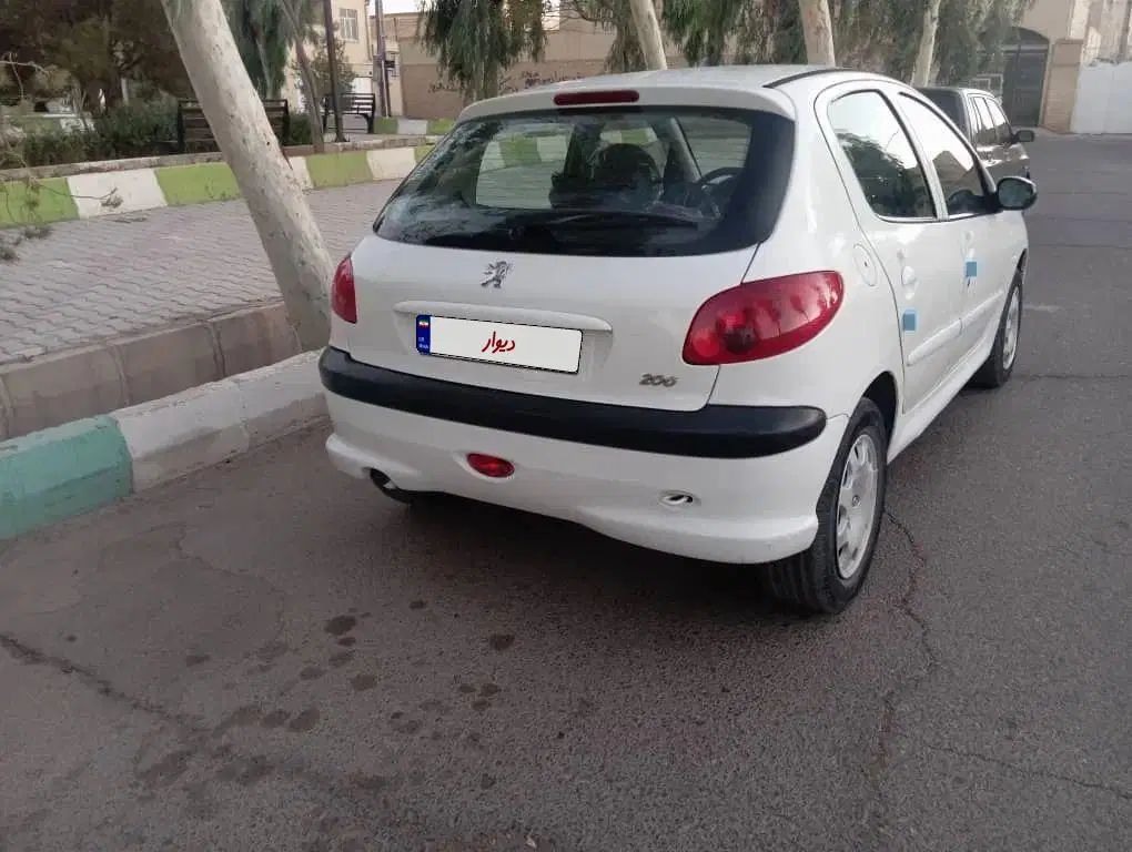پژو 206 تیپ 2 - 1396