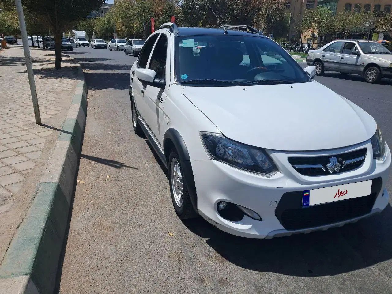 کوییک R دنده‌ای - 1401