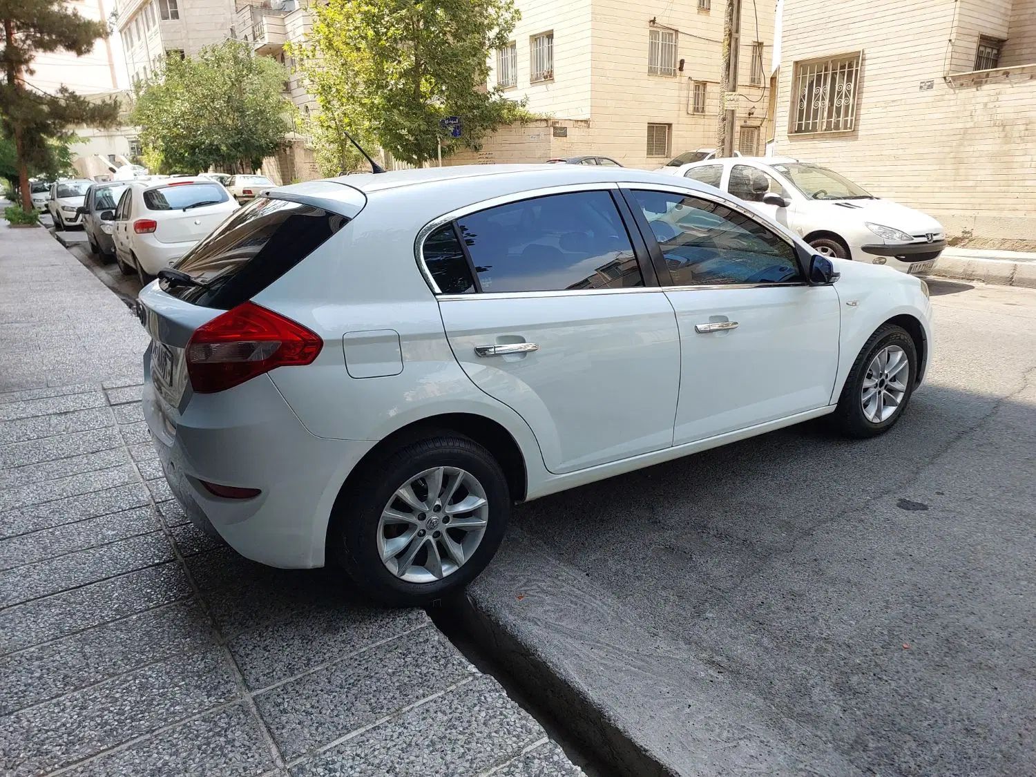 برلیانس H320 اتوماتیک 1500 - 1397