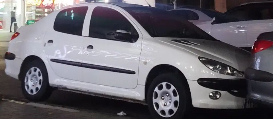 پژو ۲۰۶ صندوق دار v8 - 1399