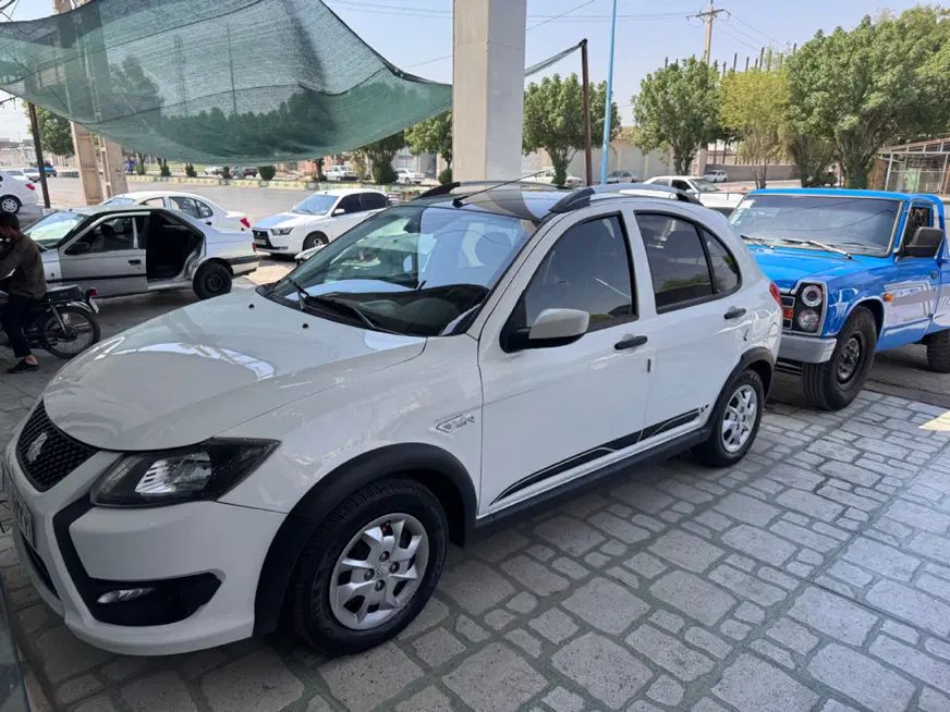 کوییک R دنده‌ای - 1402