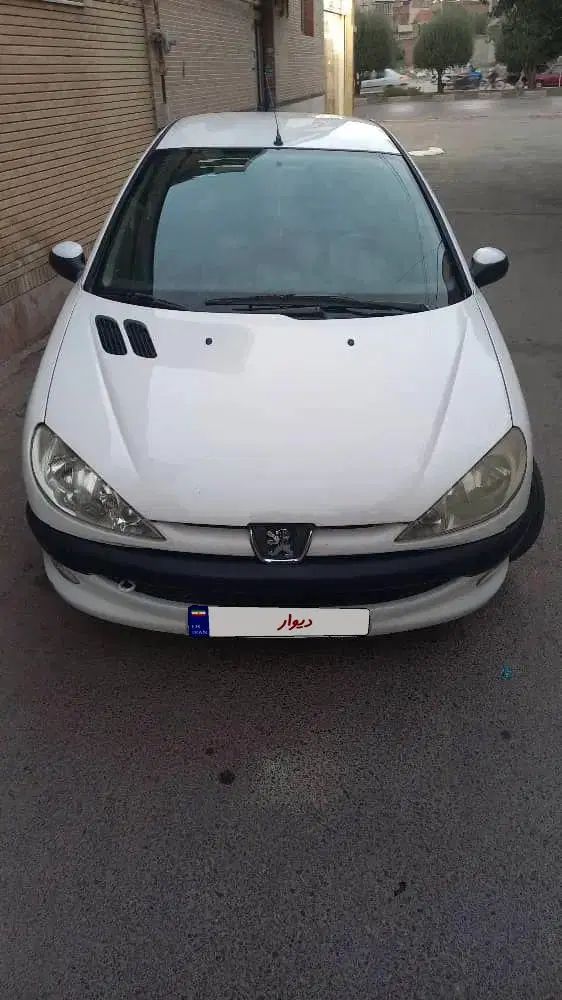 پژو ۲۰۶ صندوق دار v8 - 1398