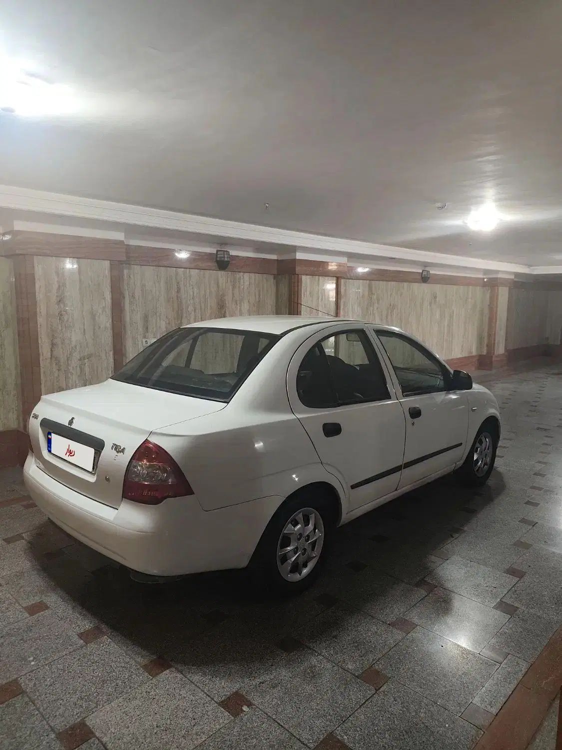 تیبا صندوق دار EX - 1392