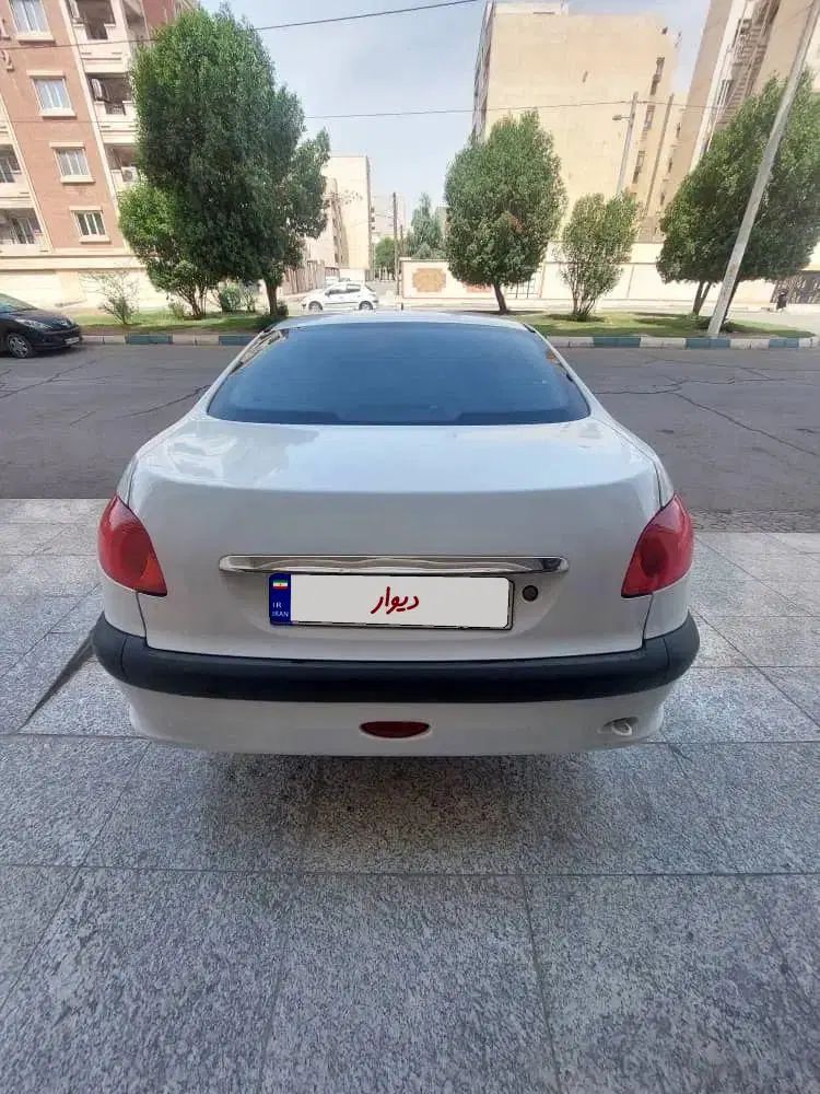پژو 206 تیپ 5 - 1396
