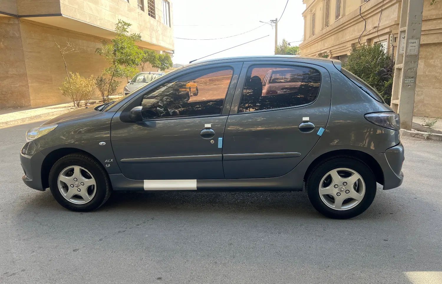پژو 207 اتوماتیک - 1390
