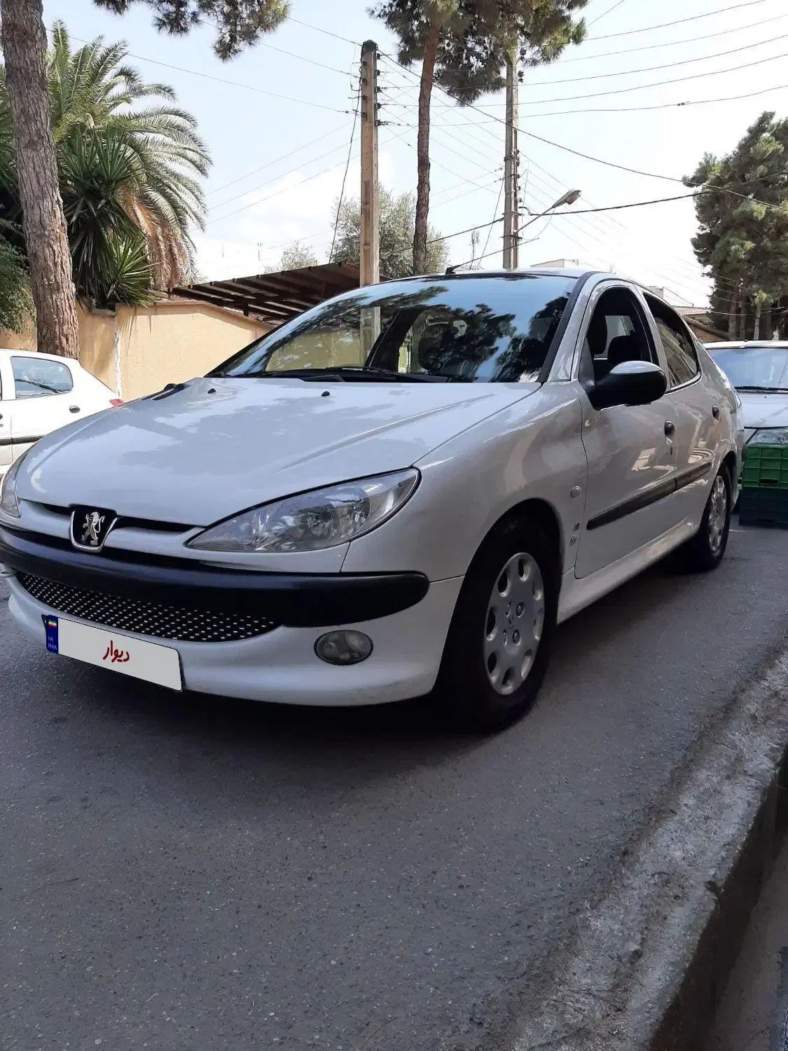 پژو ۲۰۶ صندوق دار v8 - 1396