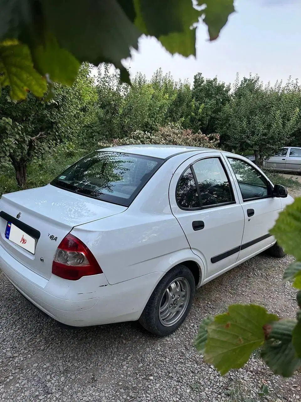 تیبا صندوق دار EX - 1394