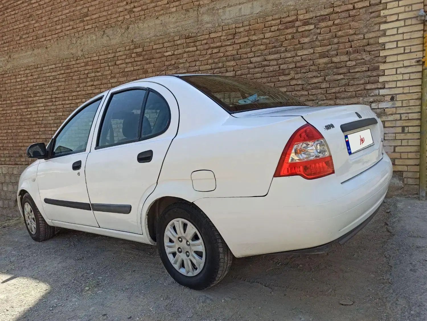 تیبا صندوق دار SX - 1393