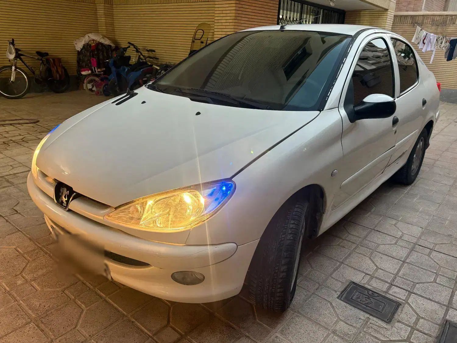 خودرو پژو، ۲۰۶ صندوق دار آگهی ann_20250178