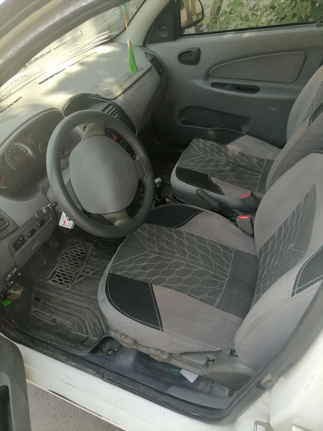 تیبا صندوق دار SX - 1396