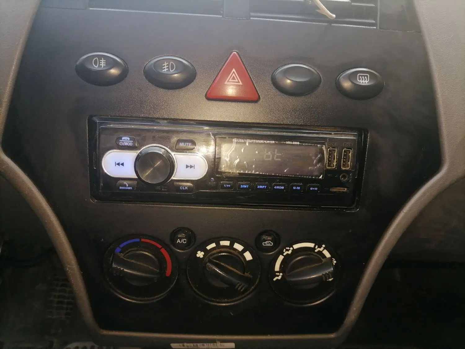 تیبا صندوق دار SX - 1396