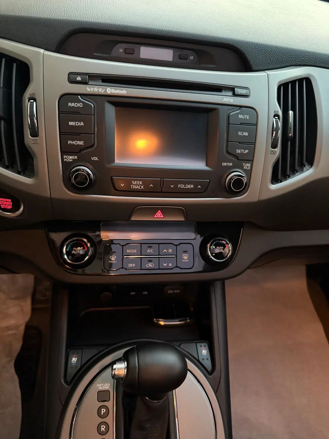 کیا اسپورتیج 4 سیلندر فول 2400cc - 2014