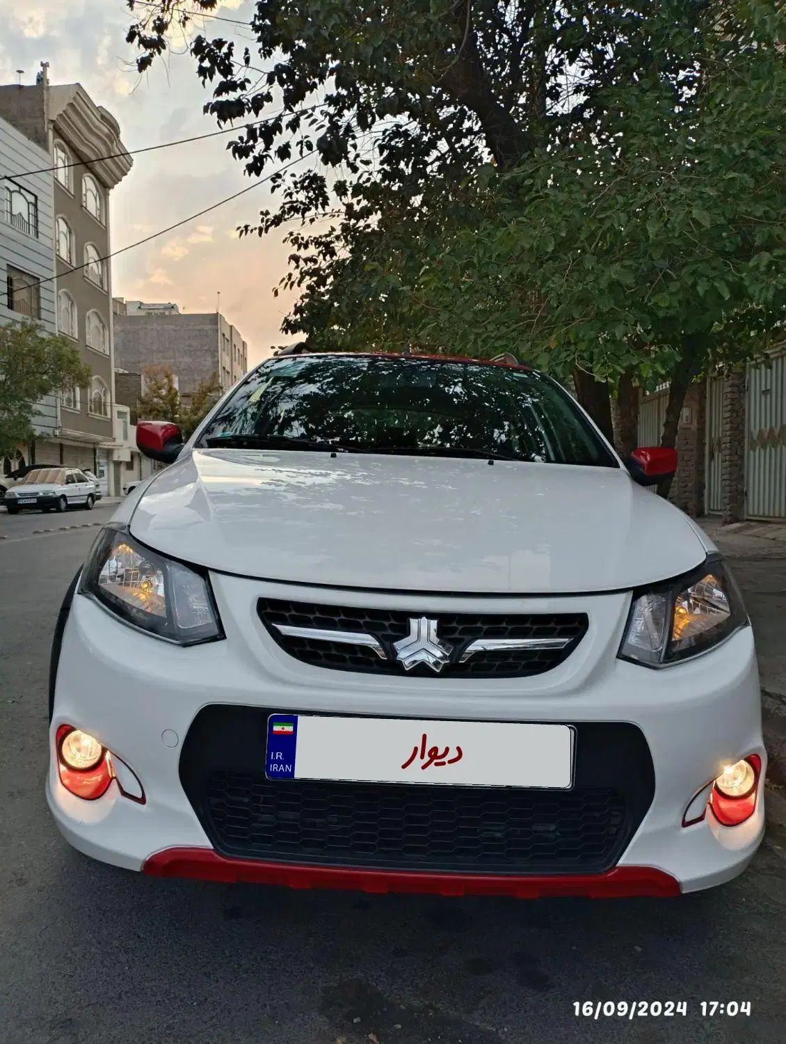 کوییک R دنده‌ای - 1399