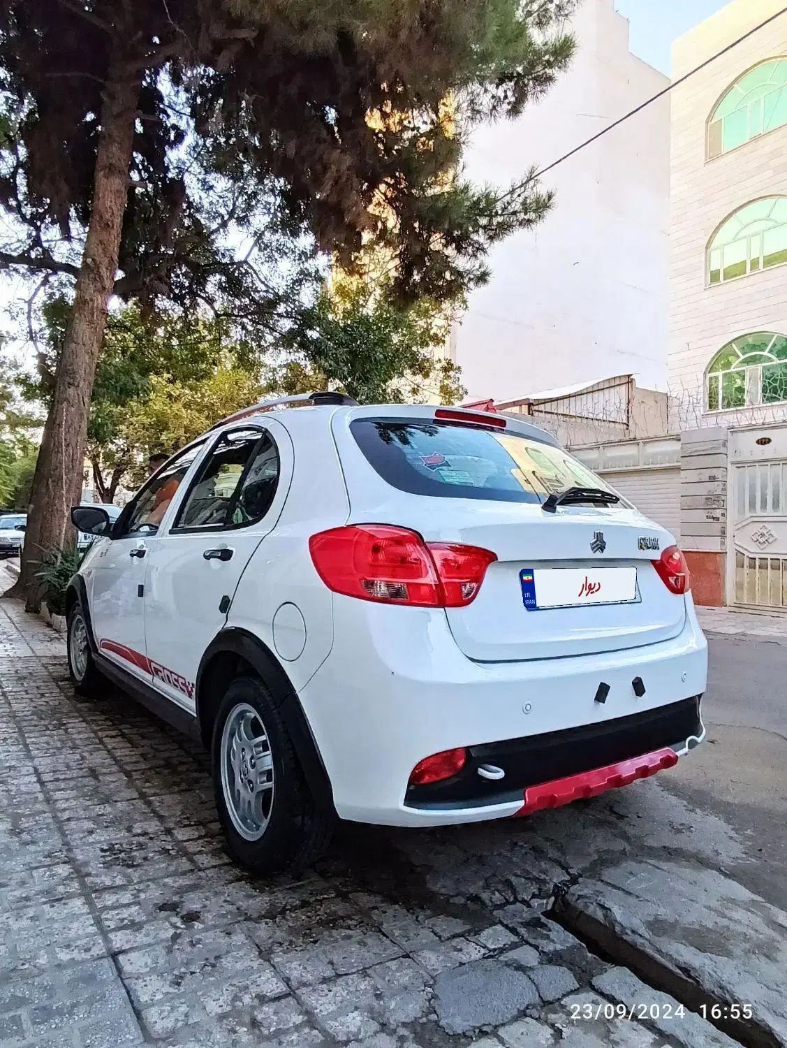 کوییک R دنده‌ای - 1399