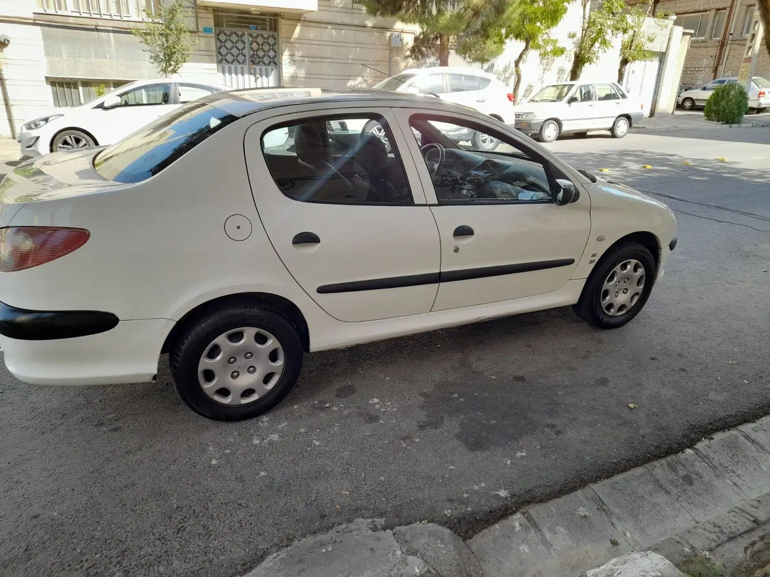 پژو ۲۰۶ صندوق دار v1 - 1389