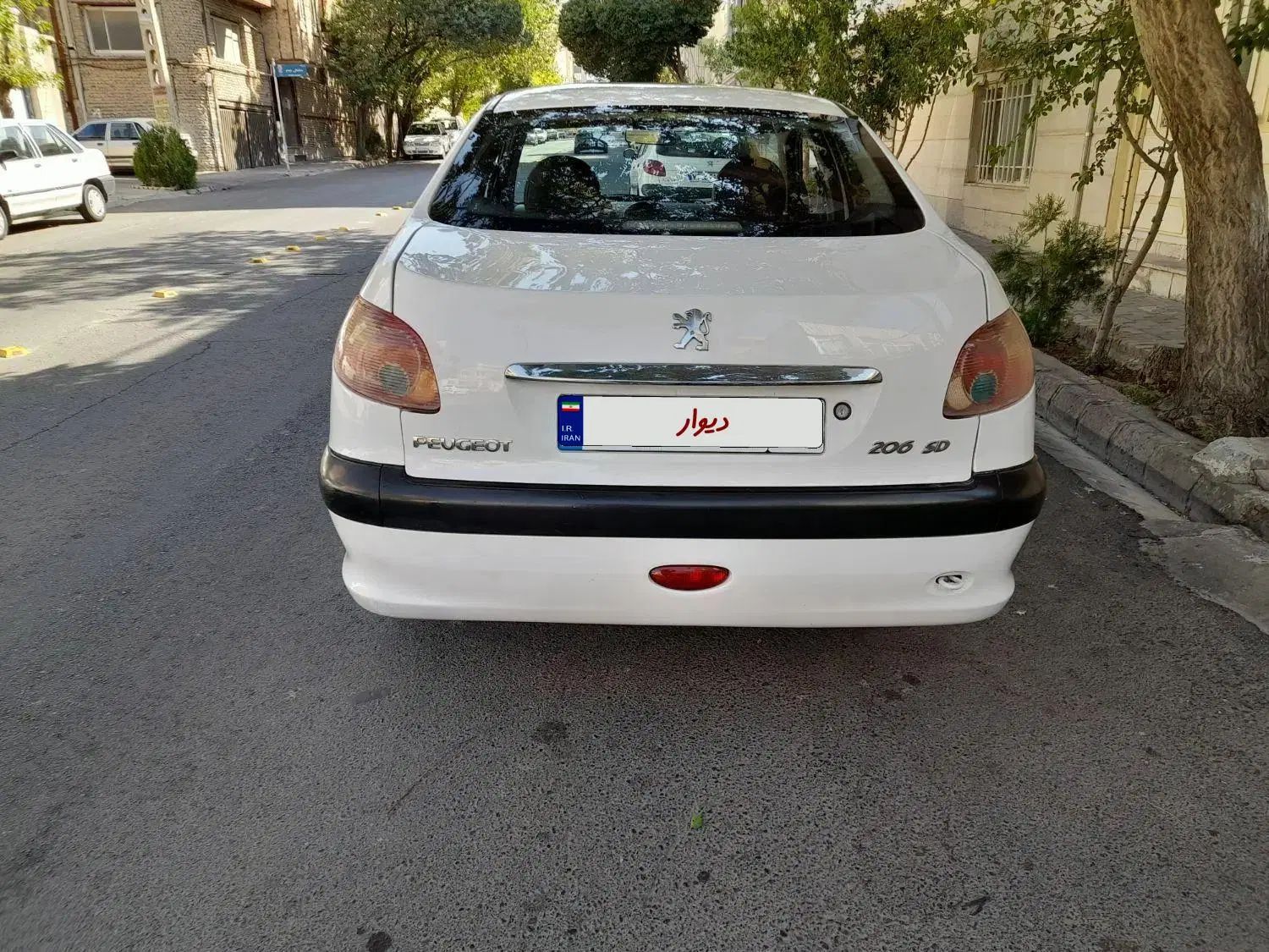 پژو ۲۰۶ صندوق دار v1 - 1389