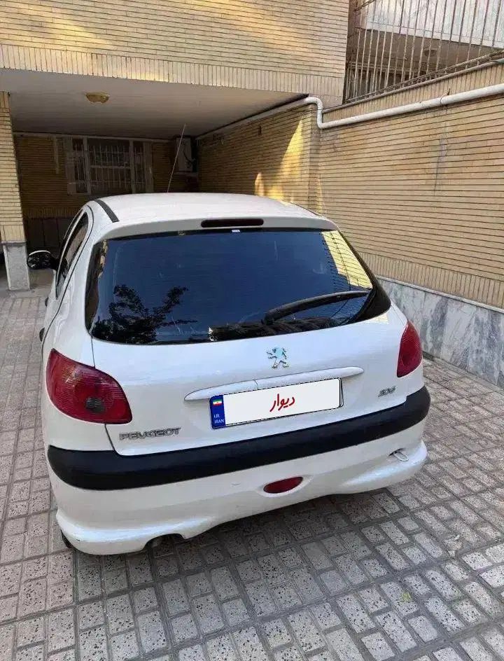 پژو 206 تیپ 5 - 1390