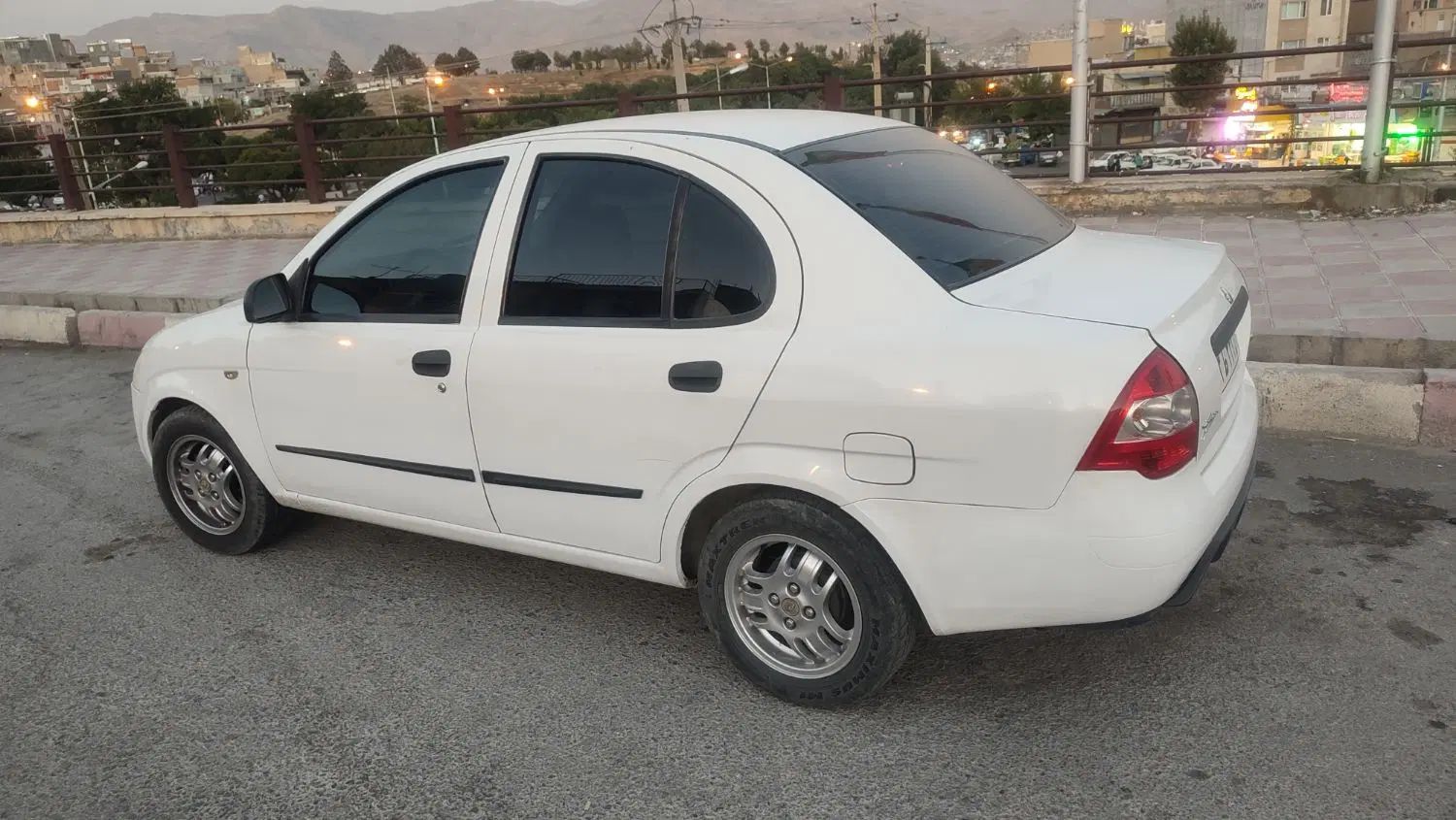 تیبا صندوق دار EX - 1394