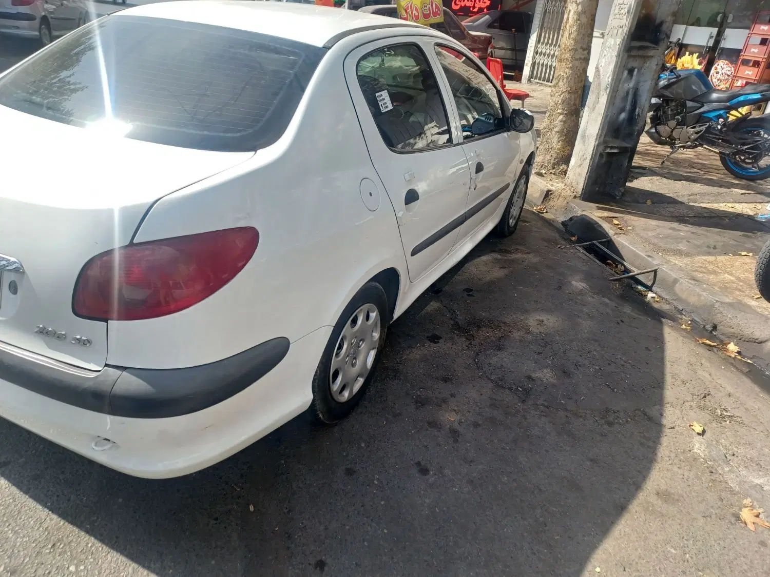 پژو ۲۰۶ صندوق دار v20 - 1390