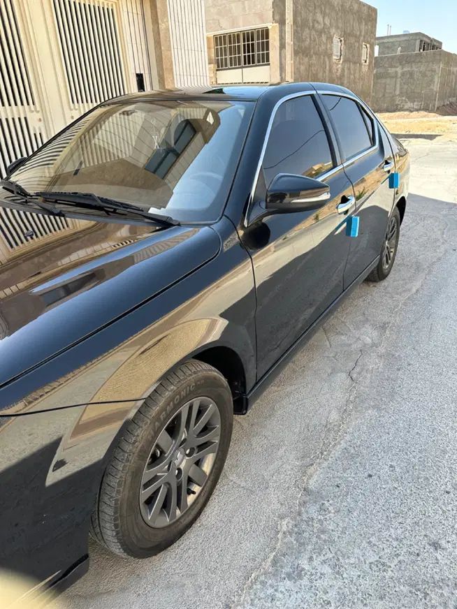 دنا پلاس تیپ ۲ سانروف ۴ ایربگ - 1399