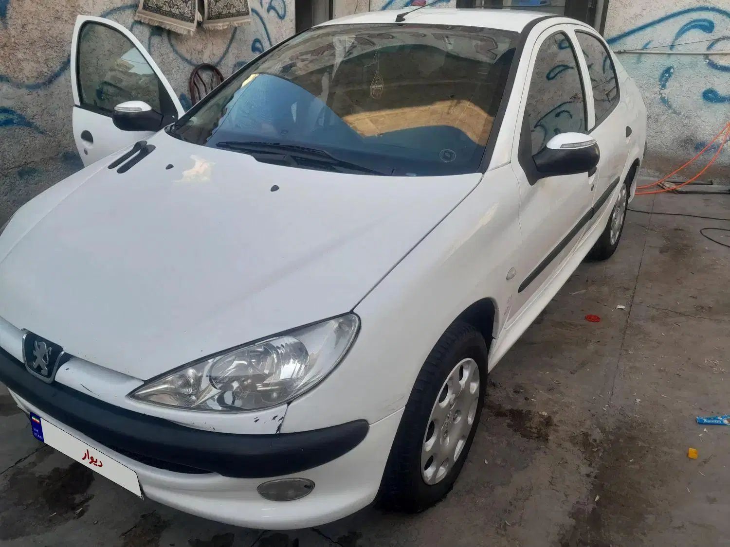 پژو ۲۰۶ صندوق دار v8 - 1394
