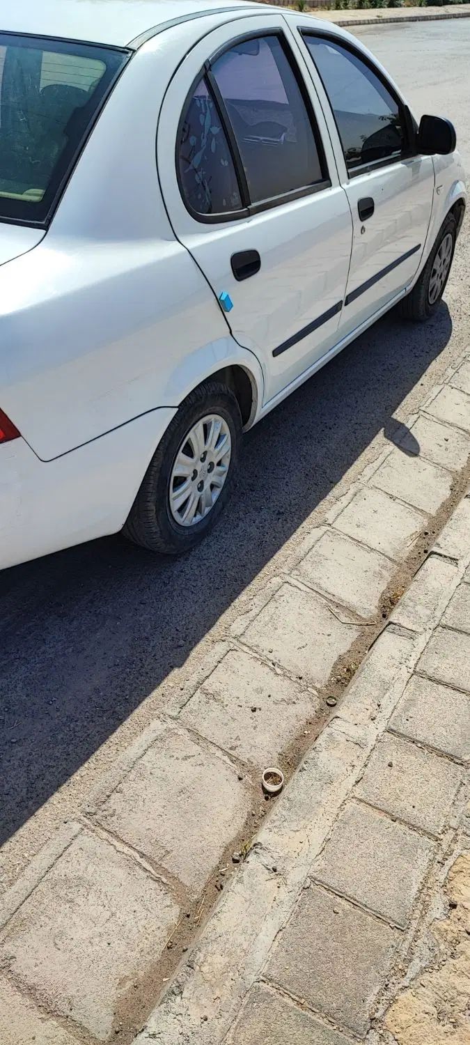 تیبا صندوق دار SX - 1399