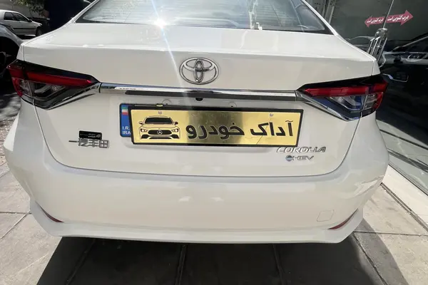 تویوتا کرولا سدان هیبرید - 2024
